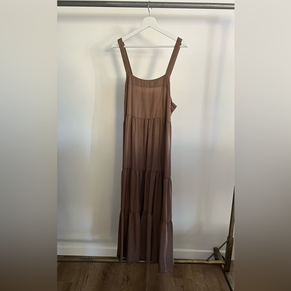 Elegant Brown Maxi Dress